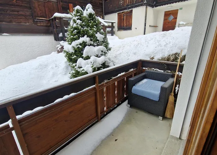 アパート Waldrain 5 *